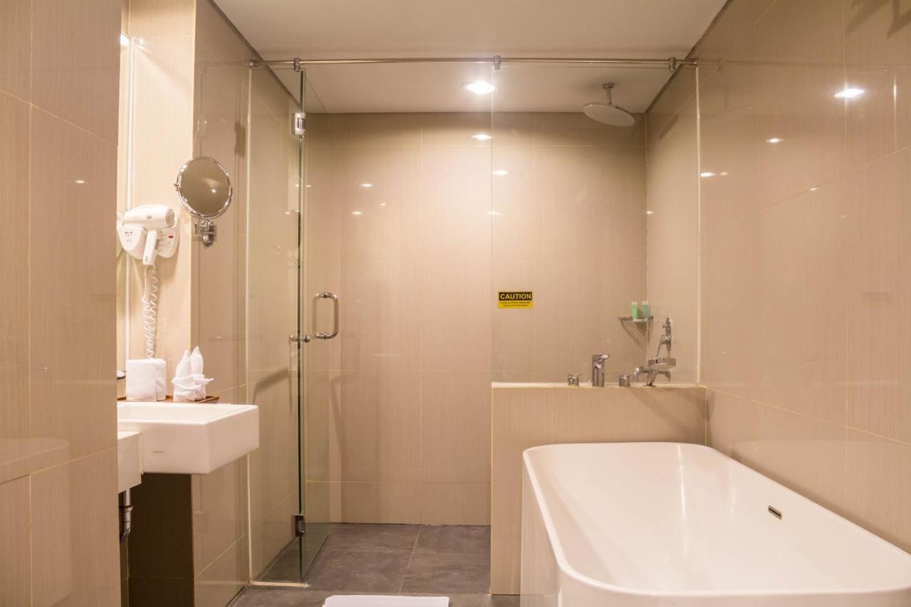 Khas Tugu Hotel Yogyakarta Ngoại thất bức ảnh